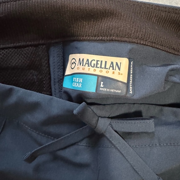 Magellan outdoors shorts - Picture 3 of 3